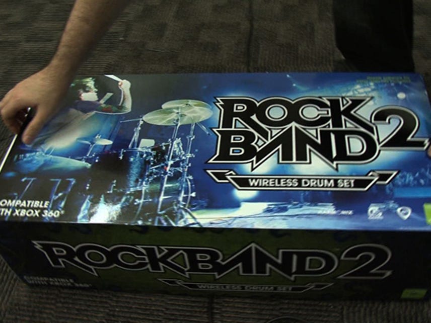Unboxing 'Rock Band 2'