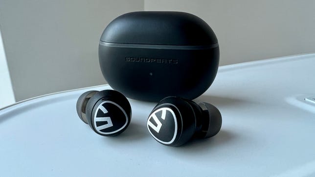 Best Cheap Wireless Earbuds for 2022: Great Budget Picks 22