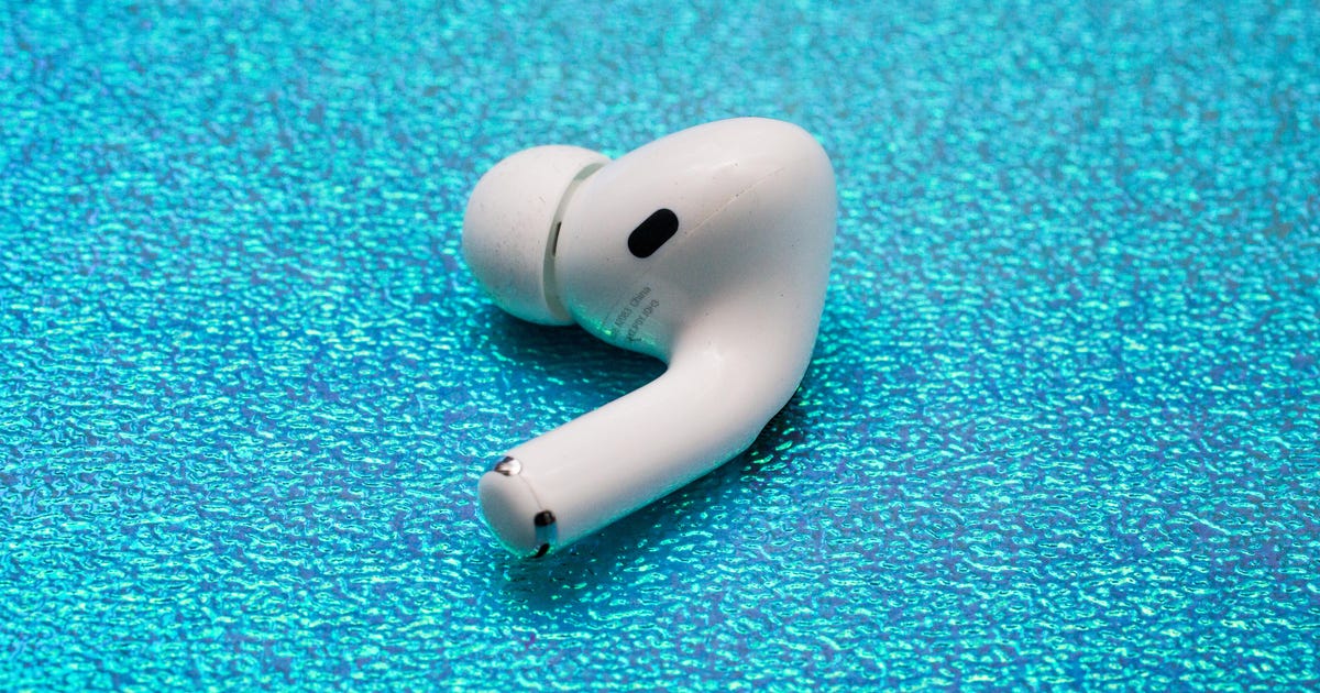 How to clean AirPods Microphone