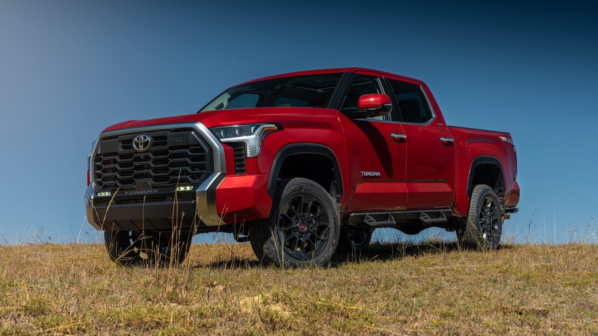 Toyota Tundra's TRD Lift Kit Preserves Driver-Aid Tech Compatibility - CNET