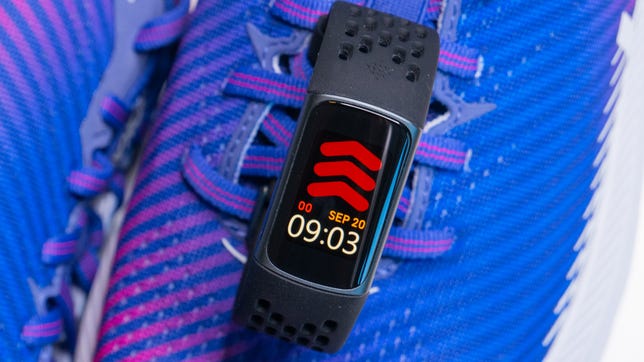 Best Fitness Trackers for 2022 3
