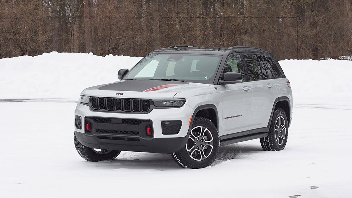 2022 Jeep Grand Cherokee Trailhawk Evaluate: Rugged and Refined