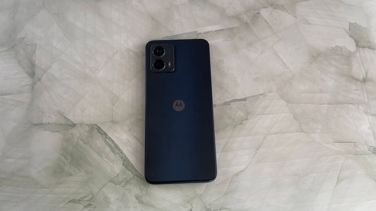 The back of the Moto G 5G.