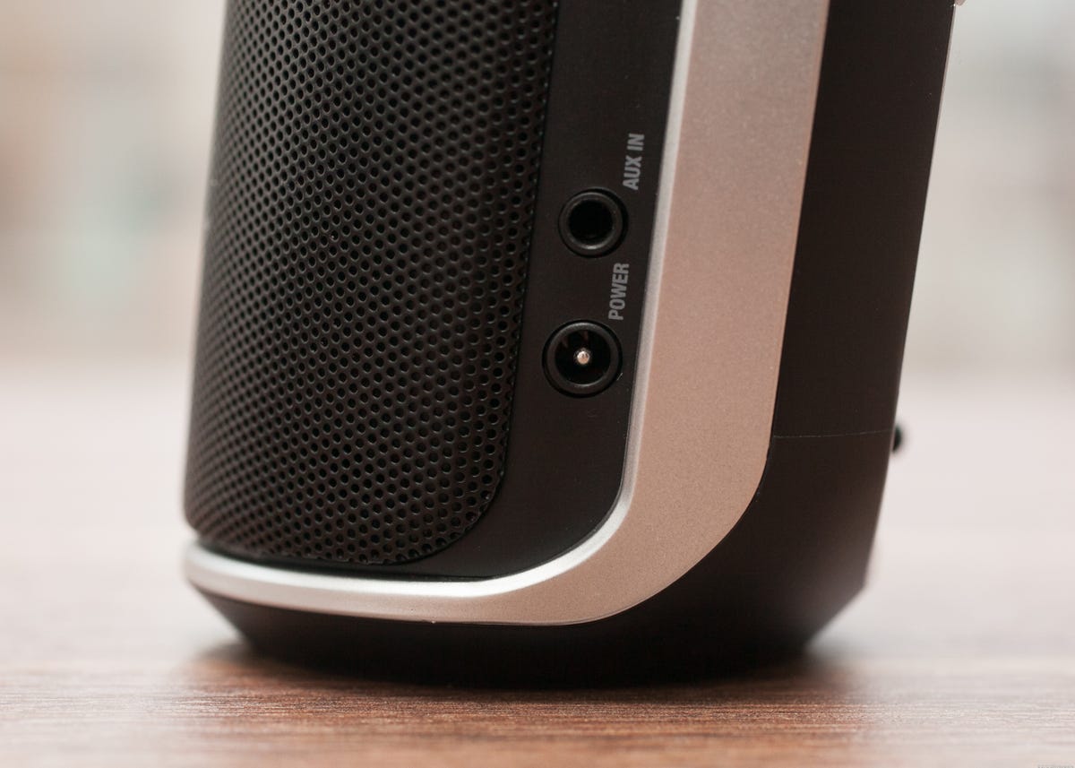 sirena Portal Autor JBL Flip review: Portable Bluetooth speaker stands tall - CNET
