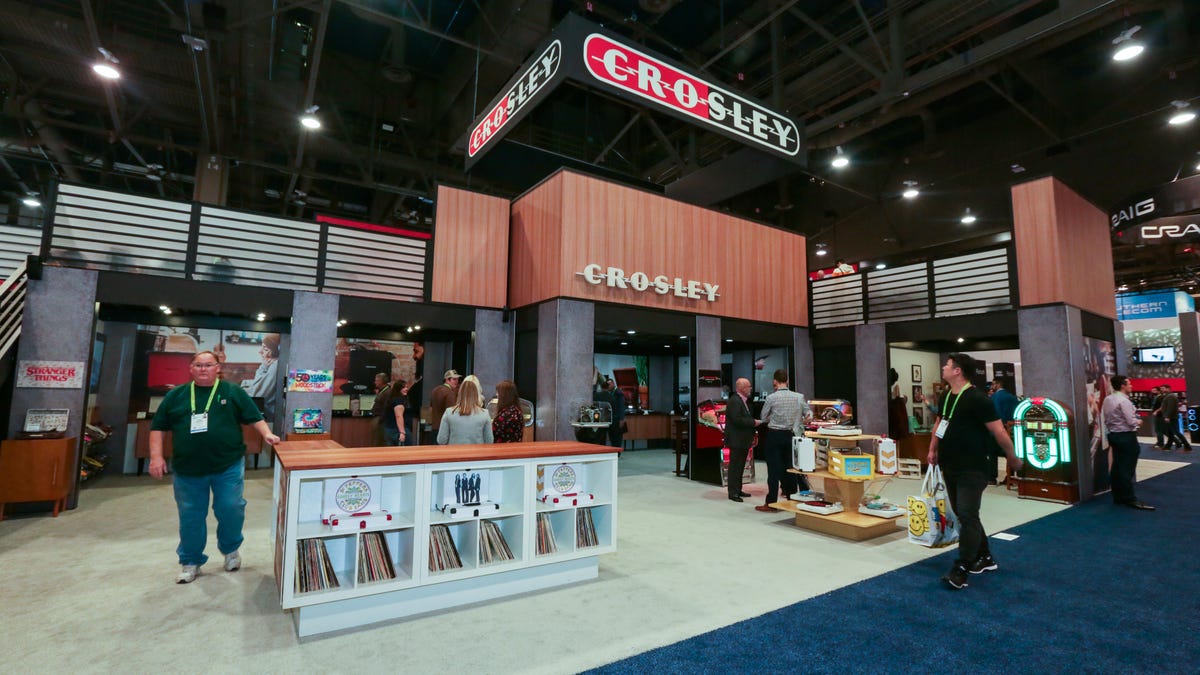 017-big-booths-of-ces-2019-central-hall-lvcc