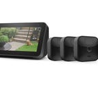 amazon-echo-show-5-and-blink-outdoor-cam-3-pack