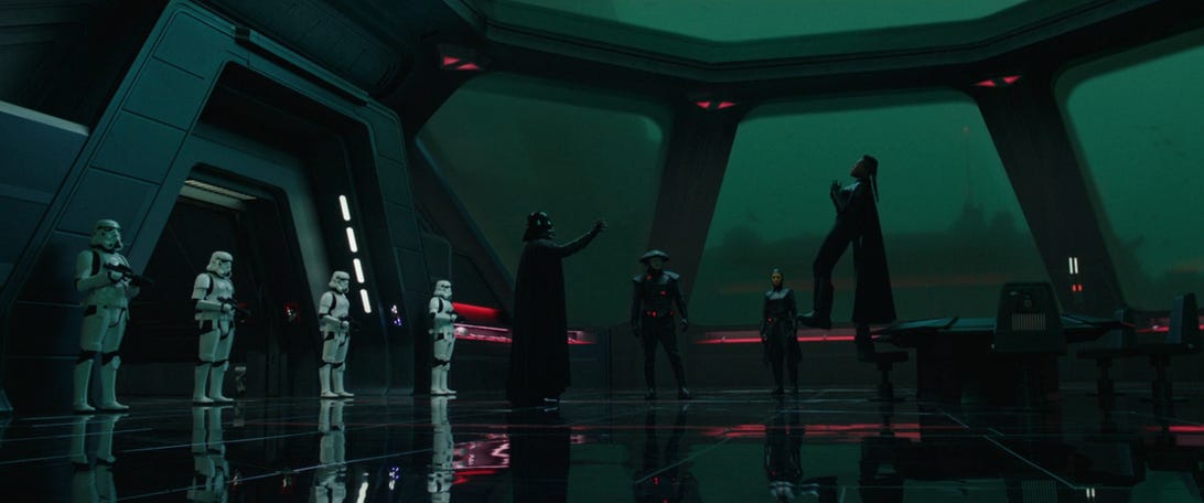 Darth Vader telecineticamente levanta Reva no ar enquanto a sufoca em Obi Wan Kenobi, como Stormtroopers e outros Inquisidores Imperiais