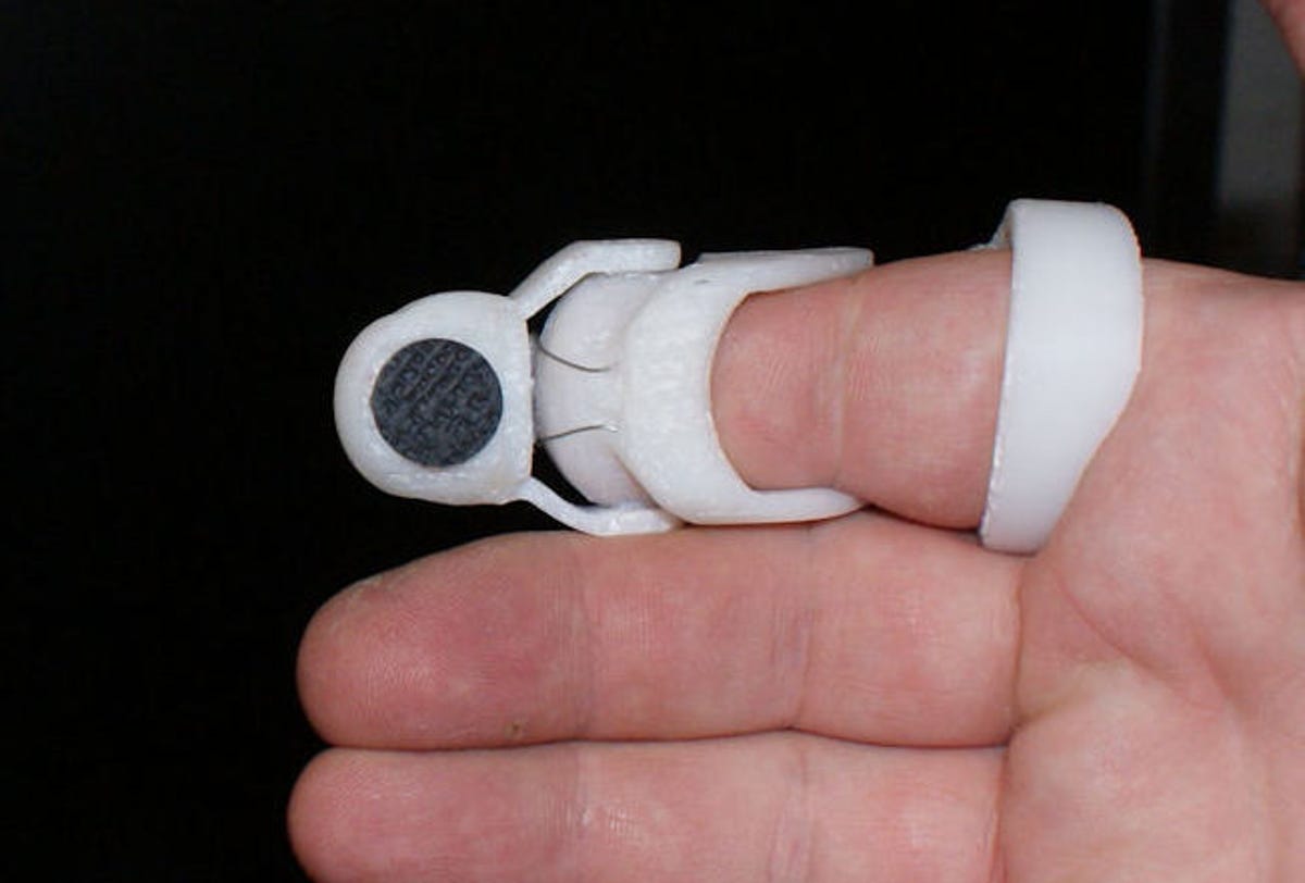 3D-printed fingertip