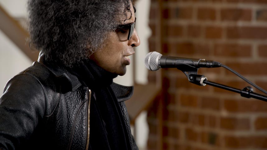 William DuVall performs Strung Out on a Dream