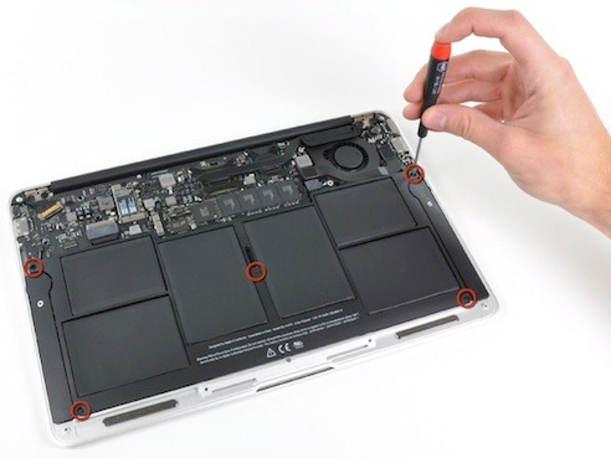 Apple's thin-and-wide battery modules