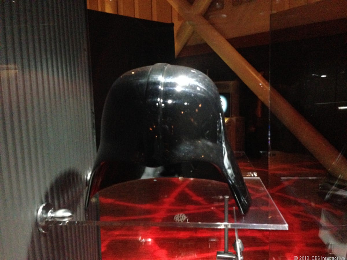 Vader_helmet_-_DT.jpg