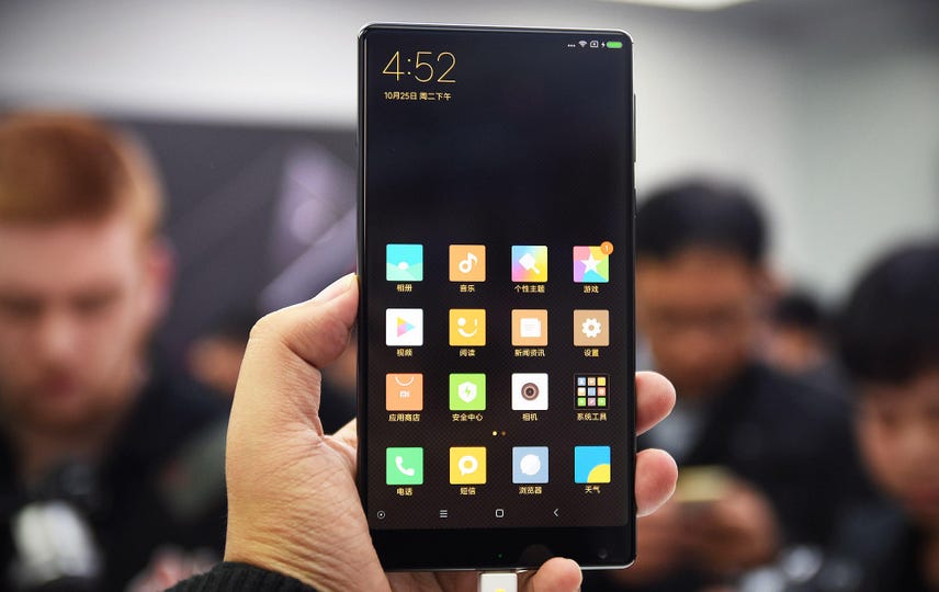 Xiaomi Mi Mix may be the future of phones