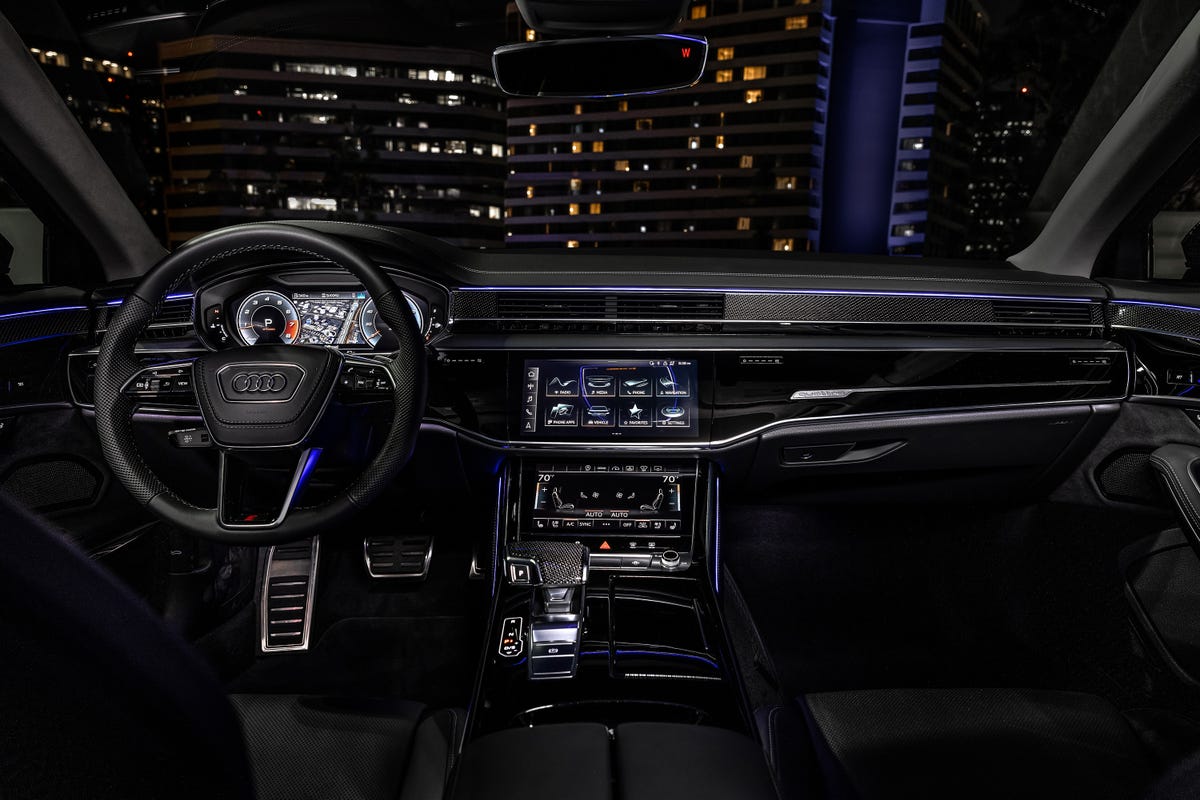 2022 Audi S8