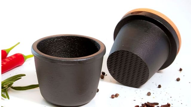 cast iron spice grinder