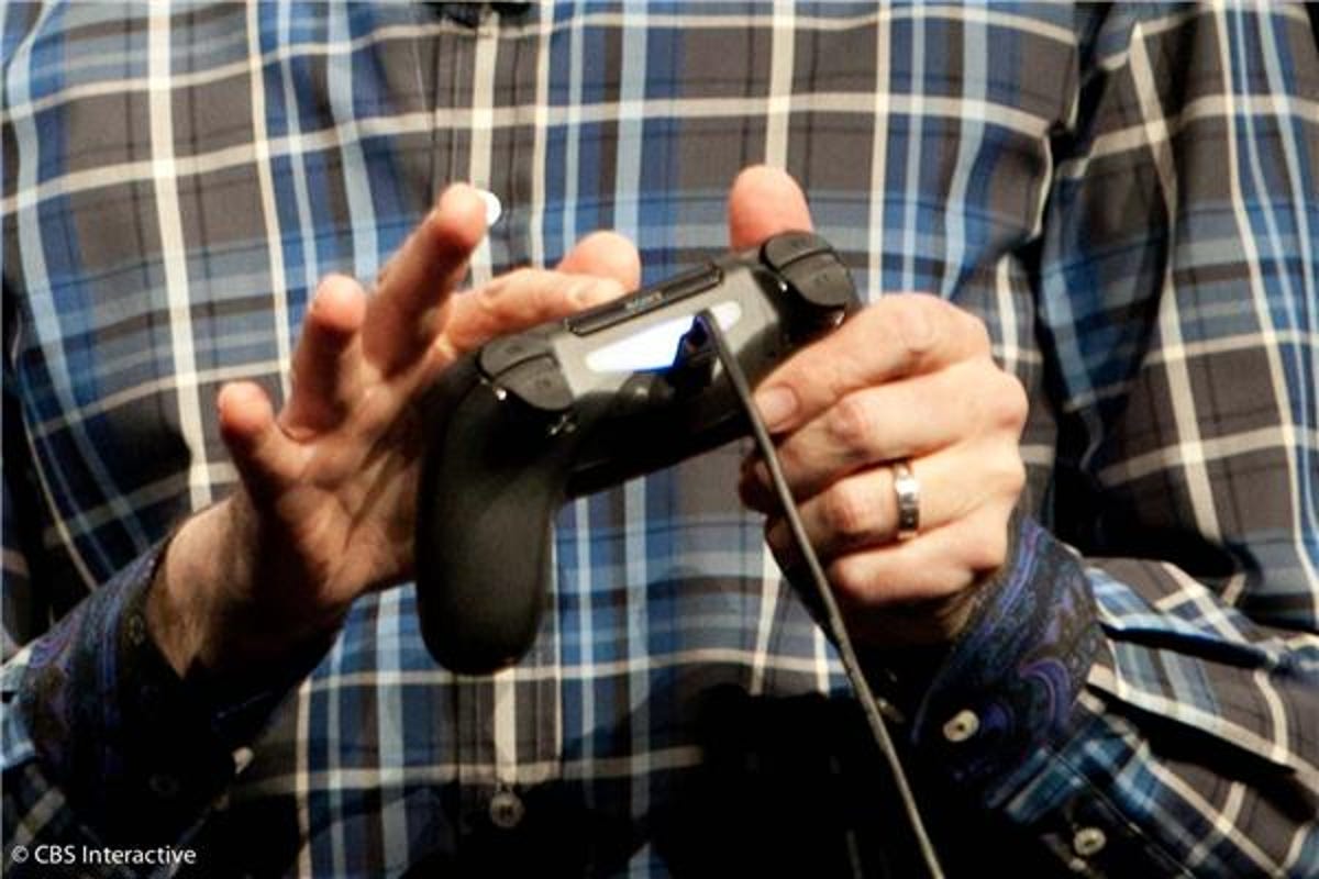 Sony's lead system architect Mark Cerny demos the touchpad on the new PS4 controller.