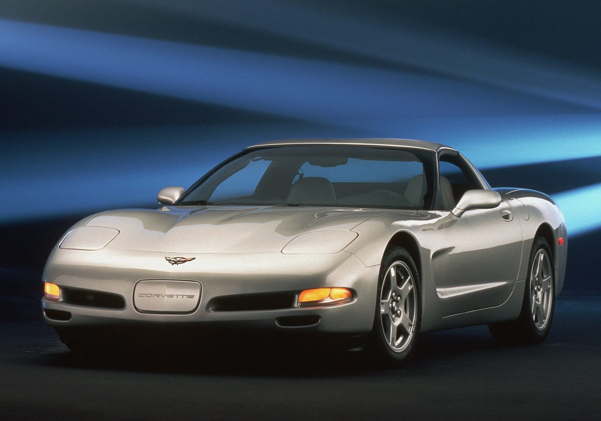 1997-chevrolet-corvette-1
