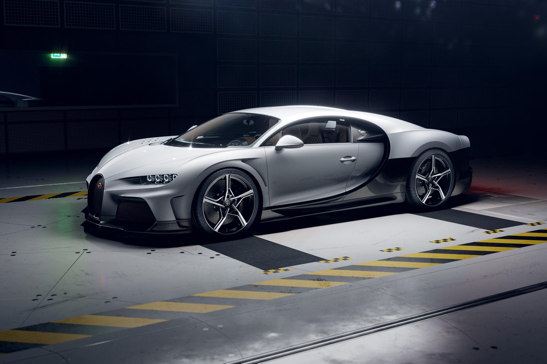 Bugatti debuts 'normal' Chiron Super Sport with 273-mph top speed