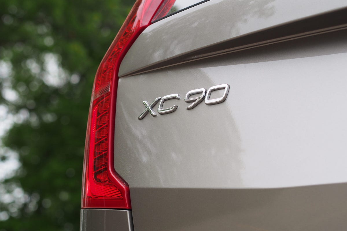 2020 Volvo XC90 T8 eAWD