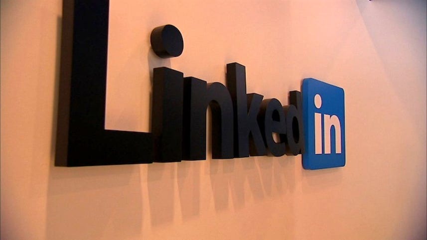 How LinkedIn can help students get into college