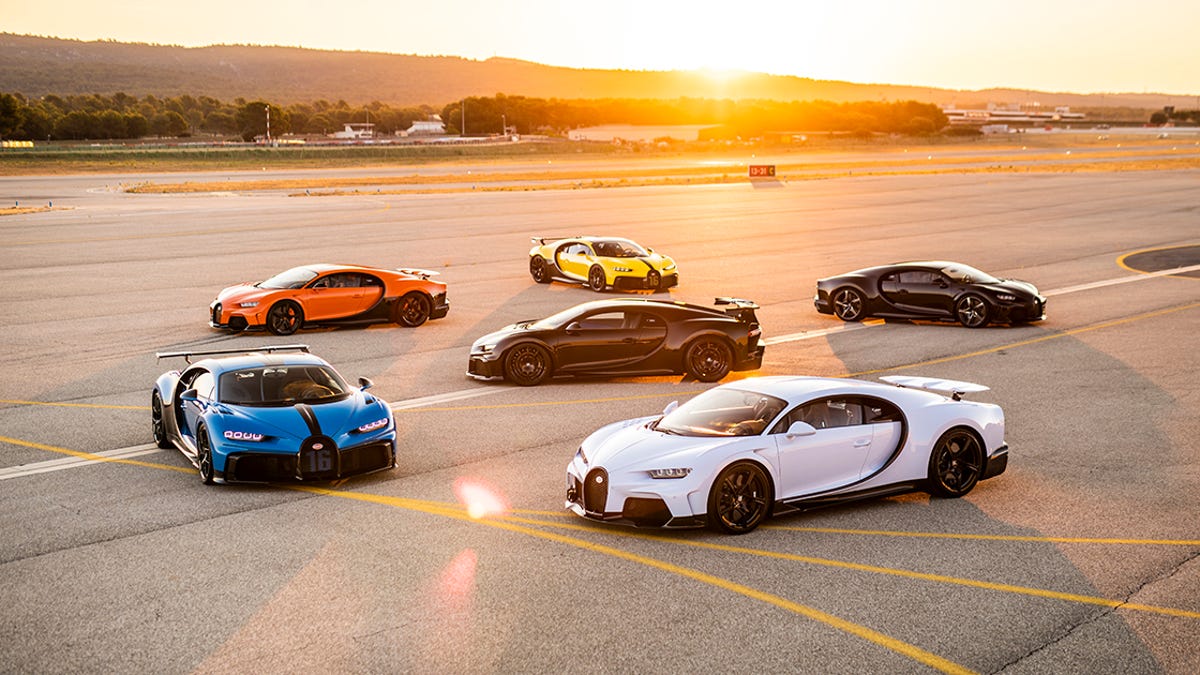 Sorry rich people, the Bugatti Chiron and Bolide are sold out - CNET