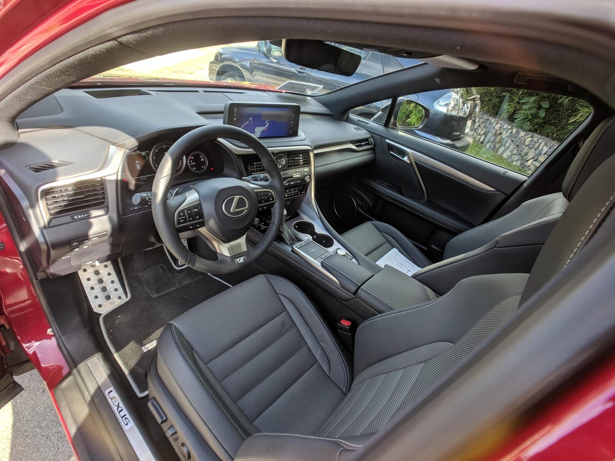2020 Lexus RX interior