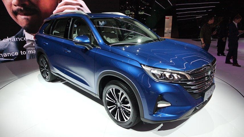 Chinese GAC Motor debuts new look for GS5 compact SUV