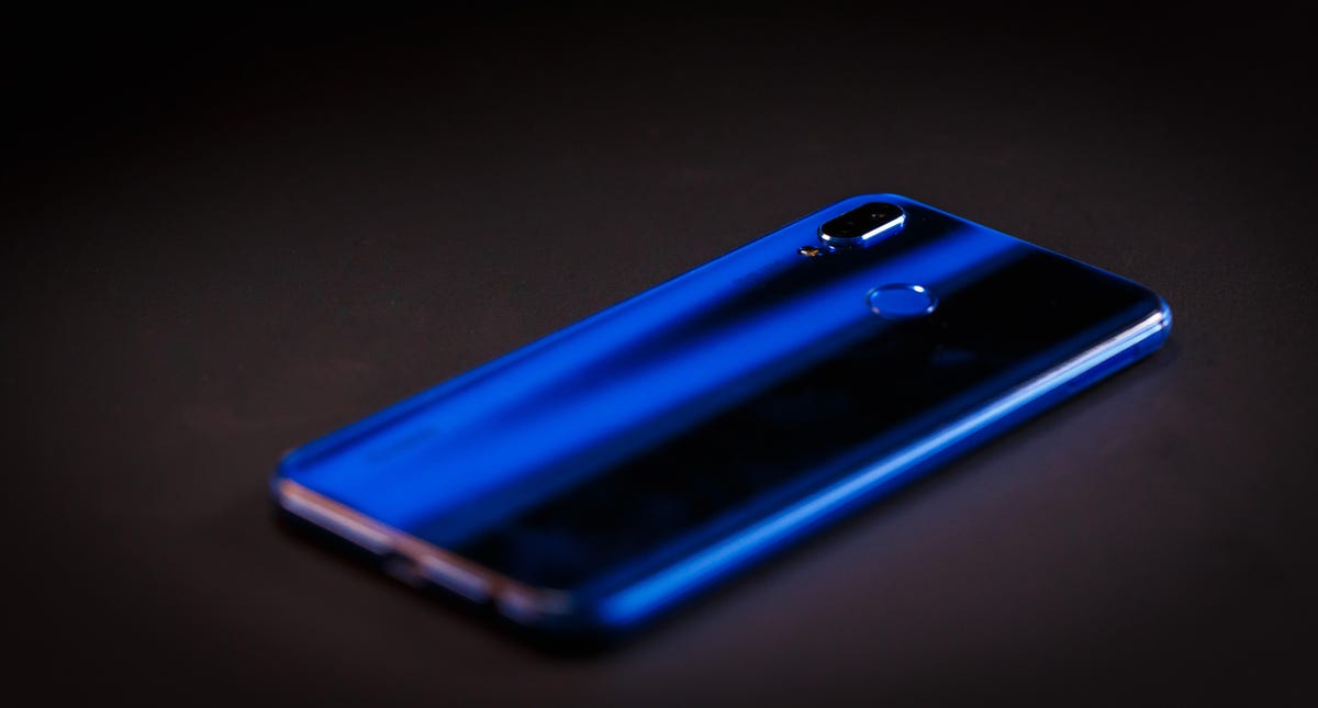 Huawei P20 Lite review: Cheap and gorgeous Moto G6 alternative - CNET