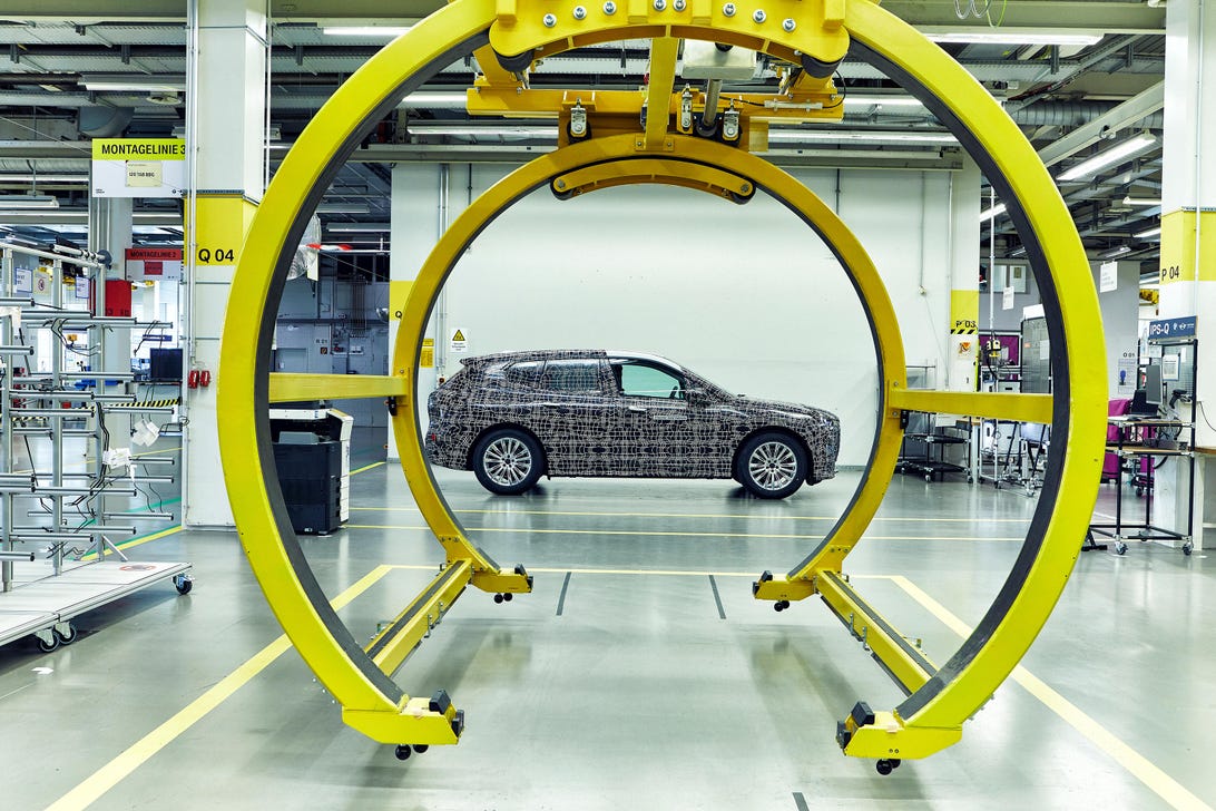 BMW iNext Pilot Plant