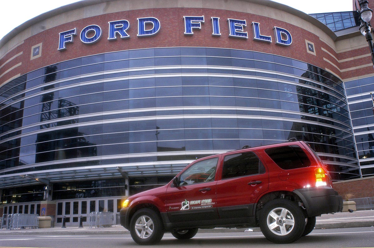 2005-ford-escape-hybrid-exterior-4