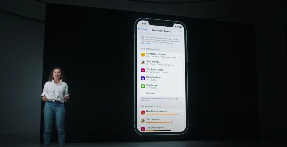 A speaker at the WWDC 2021 keynote presenting the app privacy report