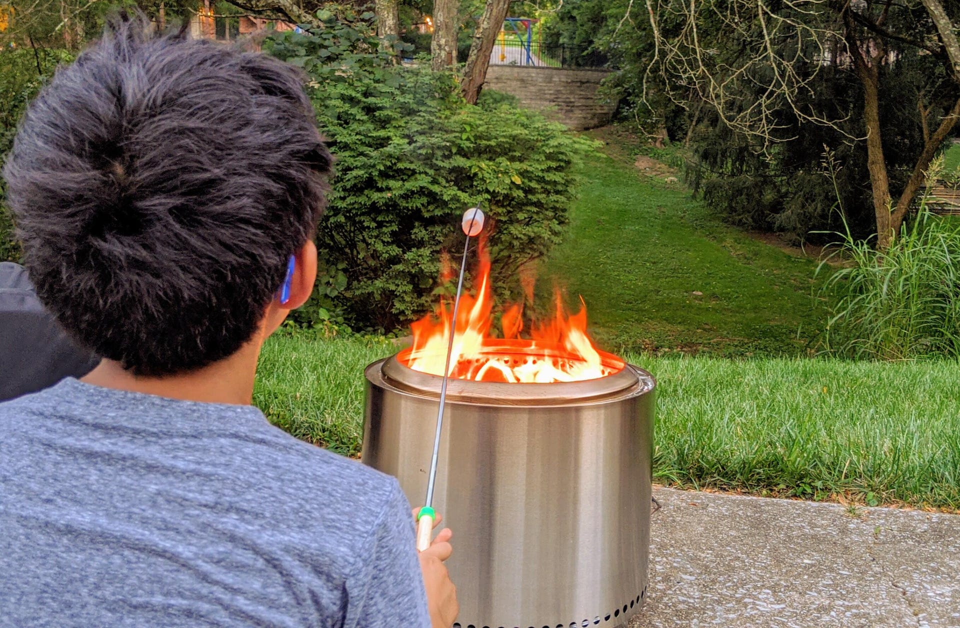 solo-stove-yukon-marshmallows