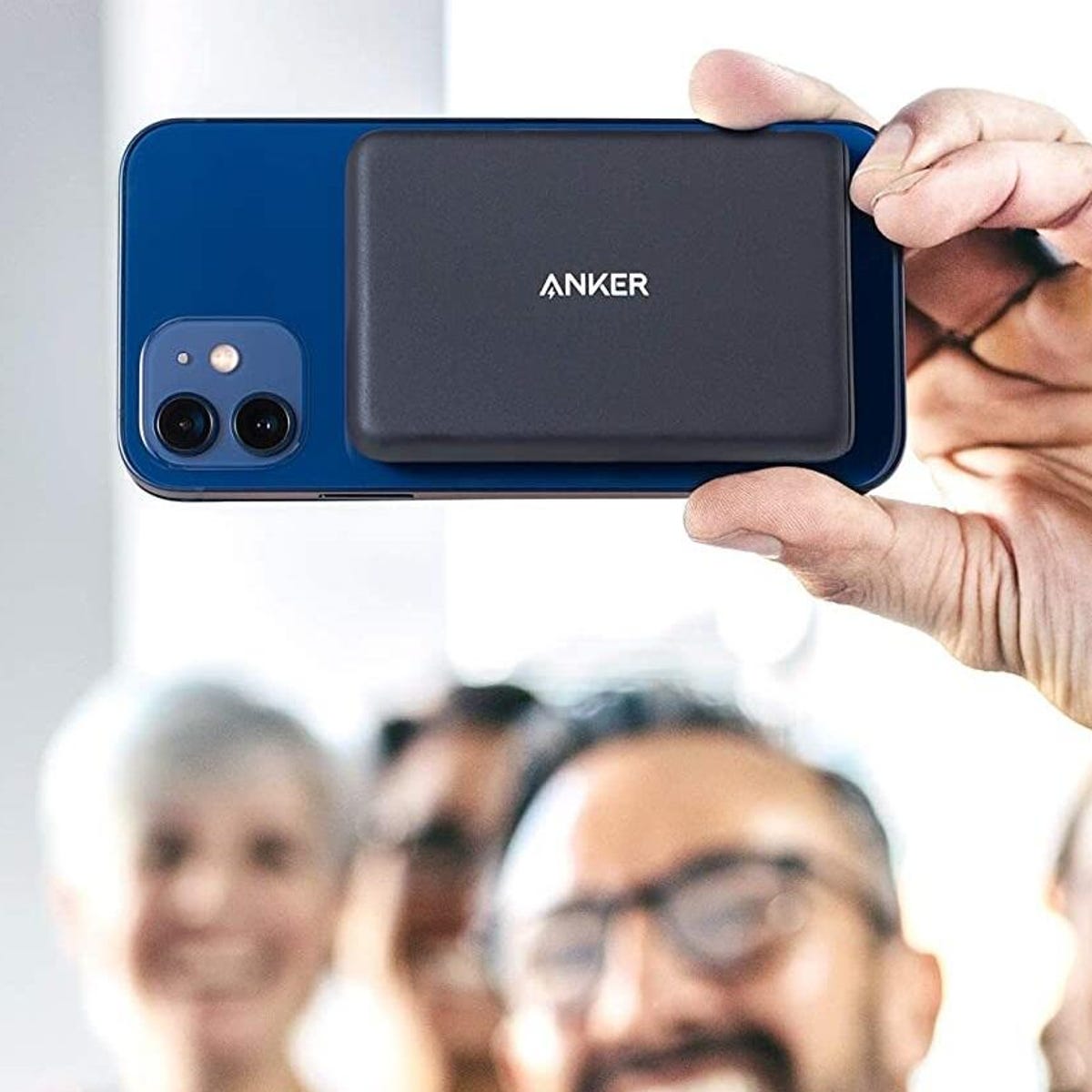 Anker's MagSafe battery pack for the iPhone 12 arrives March 3 - CNET