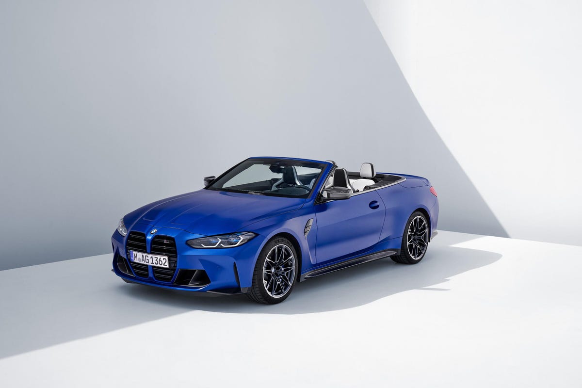2022-bmw-m4-competition-convertible-017