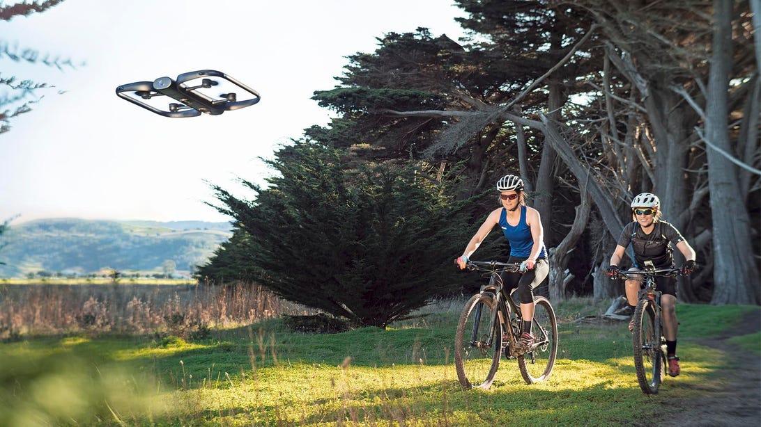 Skydio’s R1 is a ,500 selfie drone that flies itself
