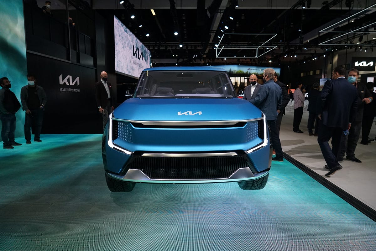 The Kia EV9 concept was 'inspired by water' - CNET