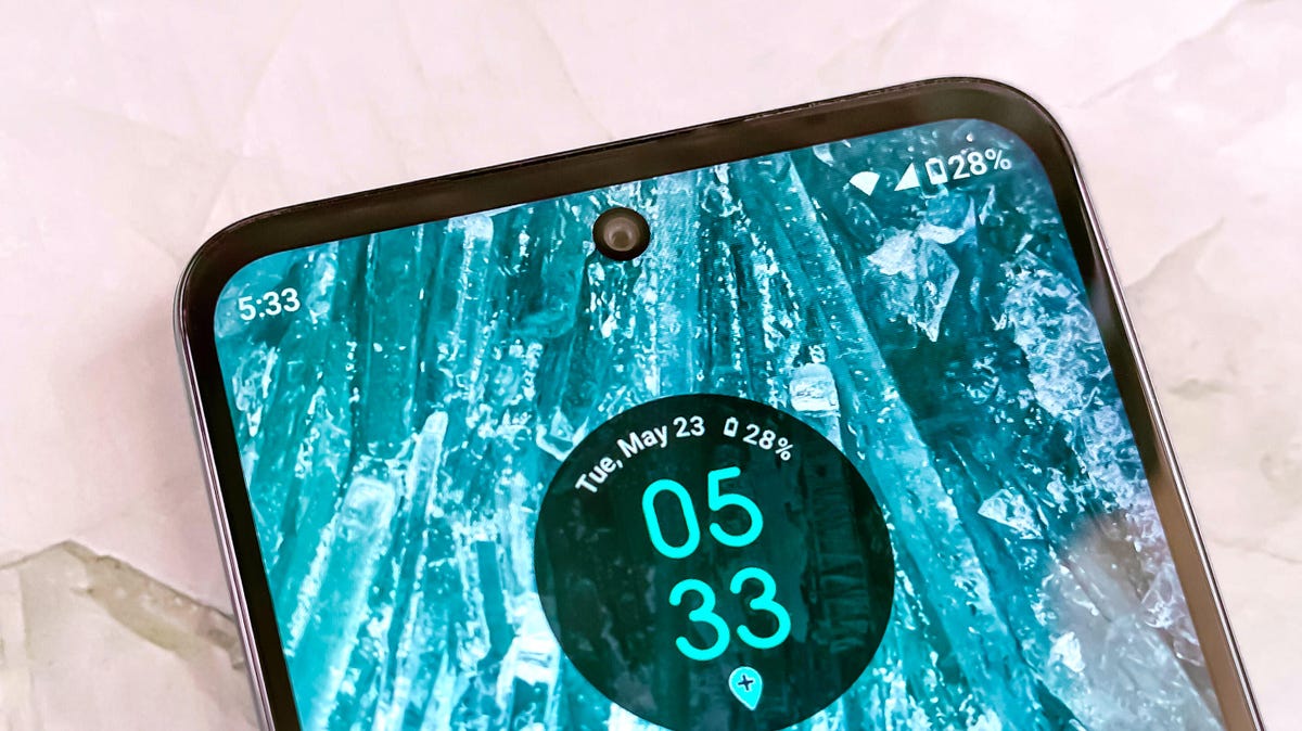 Moto G 5G front facing camera close up
