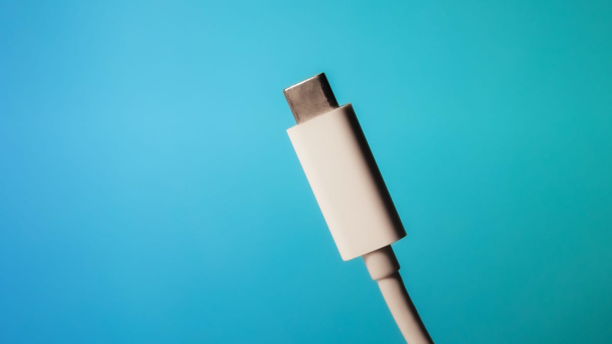 Apple to switch to USBC plugs on iPhone 15?