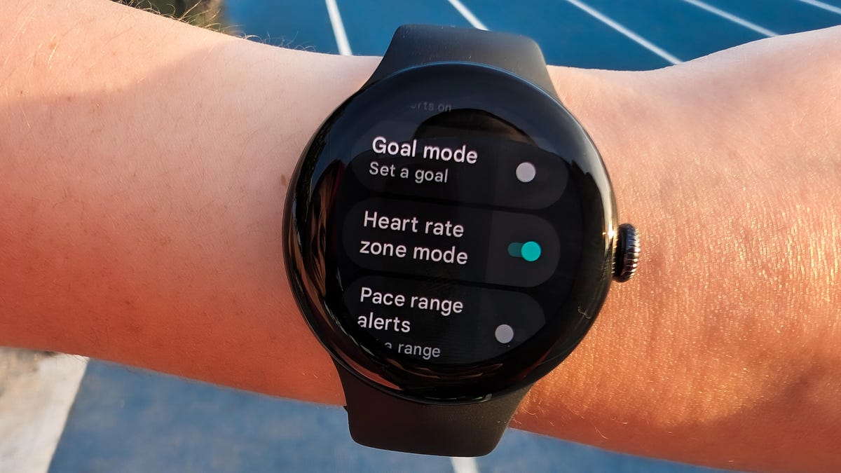 The Pixel Watch 2's new coaching tools shown on screen