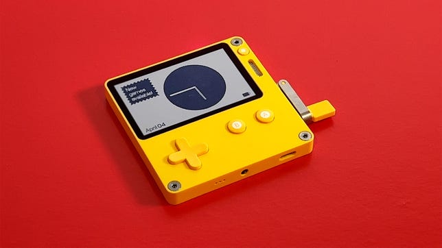 Best Handheld Game Console in 2023 Technology