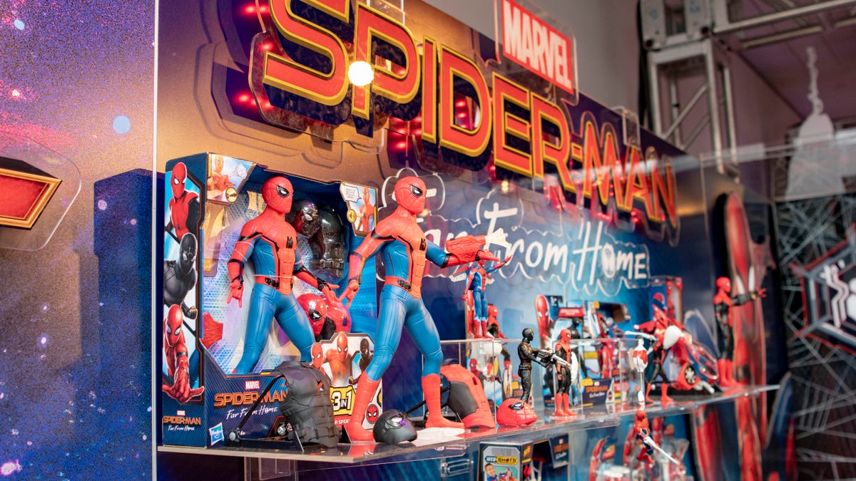 spiderman-far-from-home-ny-toy-fair-2019-hasbro-0116