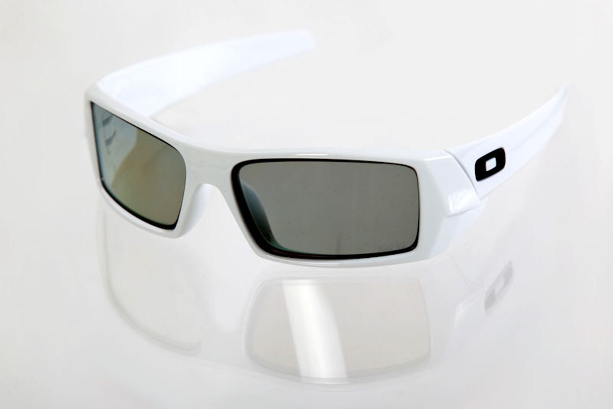 Oakley's first 3D lenses, the 3D Gascan, will sell for $120.