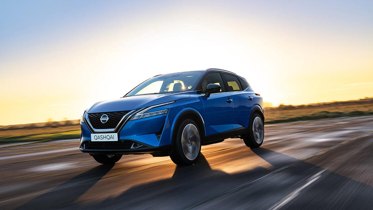 New Nissan Qashqai hybrid crossover debuts for Europe, previews 2022 Rogue  Sport for US - CNET