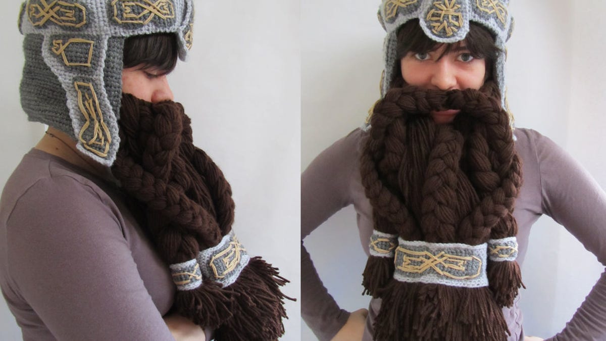 Gimli helm and beard