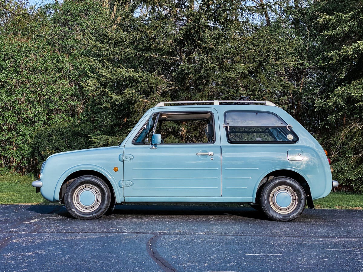 1989 Nissan Pao - side view