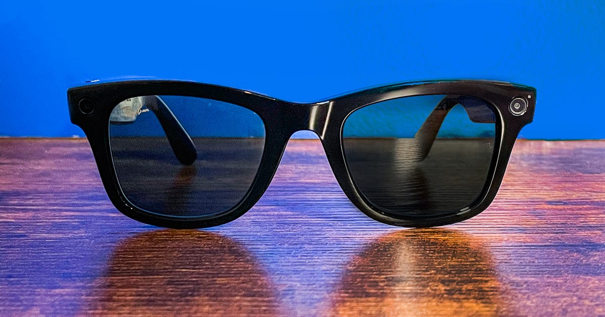 Facebook's smart Ray-Ban glasses are disappointingly familiar - CNET