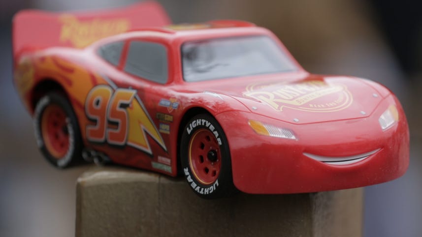 We road-trip Sphero's Ultimate Lightning McQueen to Cars Land