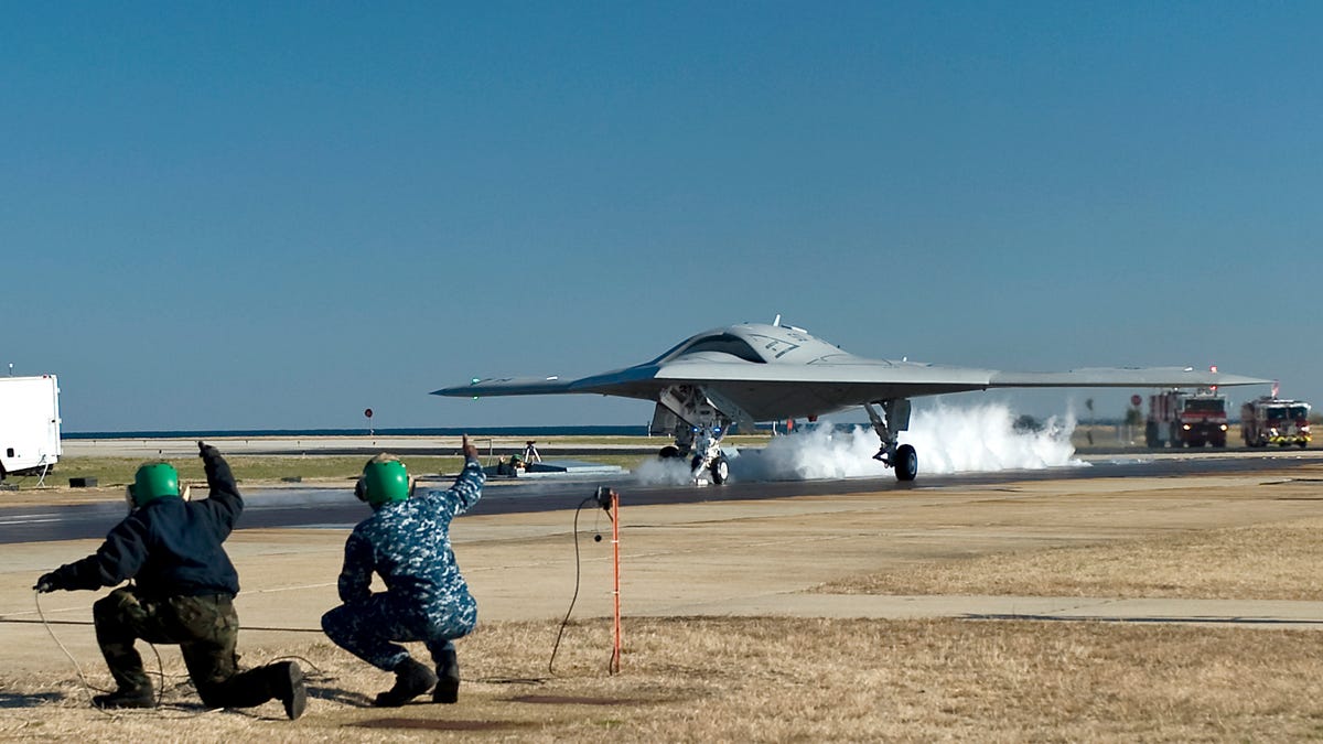X-47B in catapult test