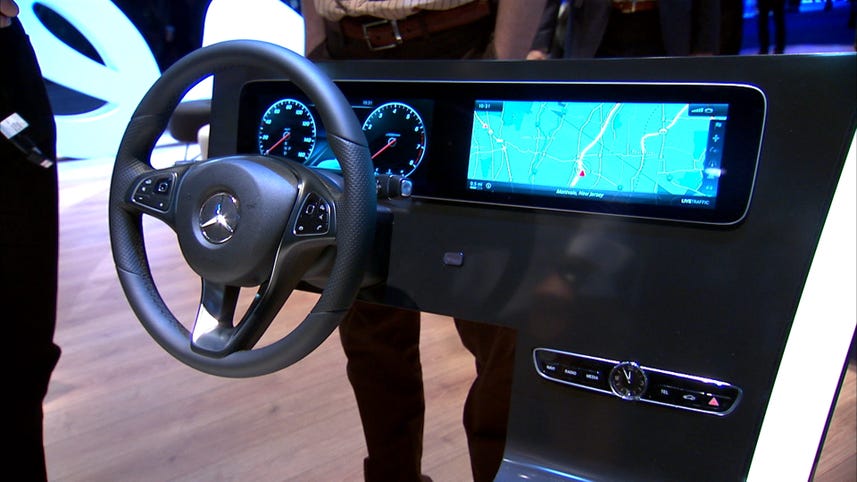 New Mercedes-Benz dashboard lets you choose the gauges