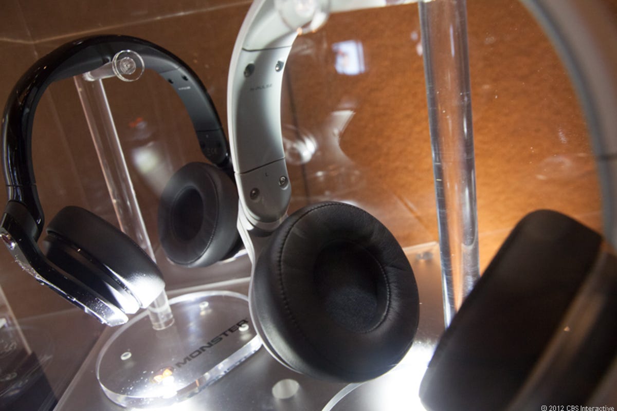 monster-headphones-ces2013-7314.jpg