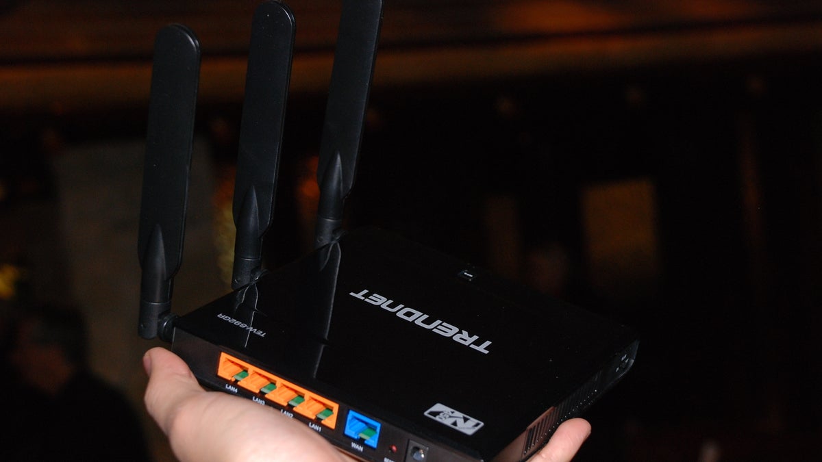 The first true dual-band 450Mbps Wireless-N router from Trendnet.